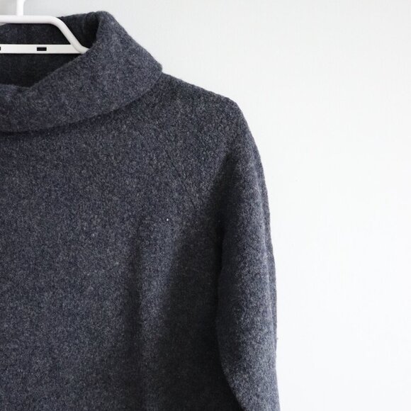 Aritzia Community Women's Sz S Blue Wool Turtleneck Stretch Pullover Sweater - Picture 6 of 11